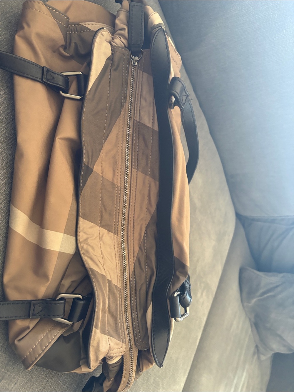 Burberry Beige and Black Check Canvas Tote - Picture 2 of 9